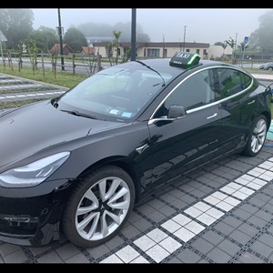 Taxi Rouen Electrique, un conducteur de taxi à Fécamp
