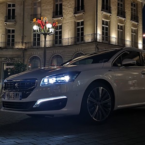 Presti''Nantes-VTC, un conducteur de taxi à Laval
