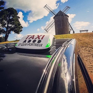 ATLAS TAXI, un chauffeur de taxi à Fougères