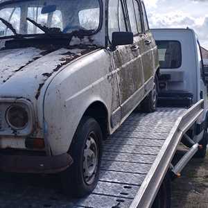 Romain, un propriétaire de casse auto à Mauges-sur-Loire